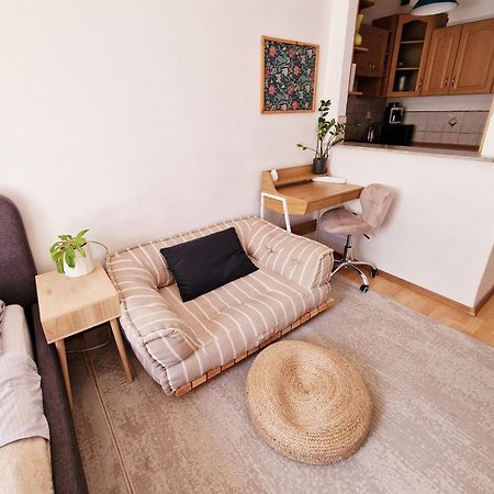 Inny Apartament Rynek ออปอเล ภายนอก รูปภาพ